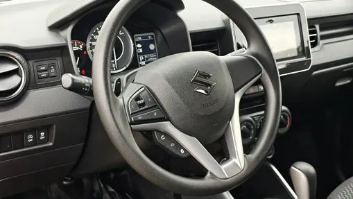 SUZUKI Ignis -