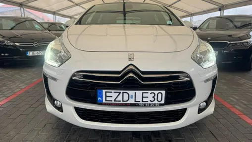 CITROEN DS5 -