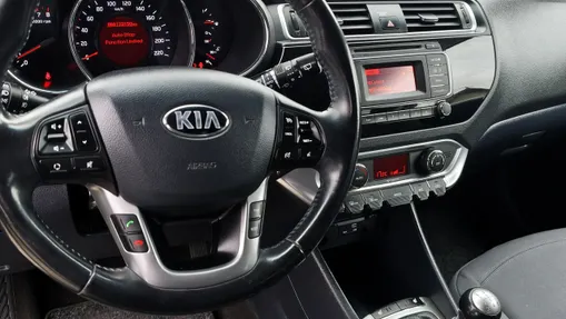 KIA Rio -