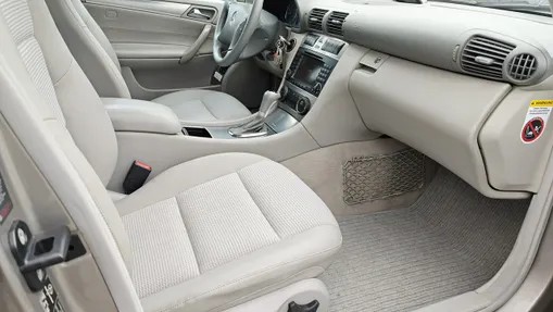 MERCEDES-BENZ C Klasa -