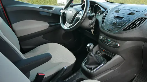 FORD Tourneo Courier -
