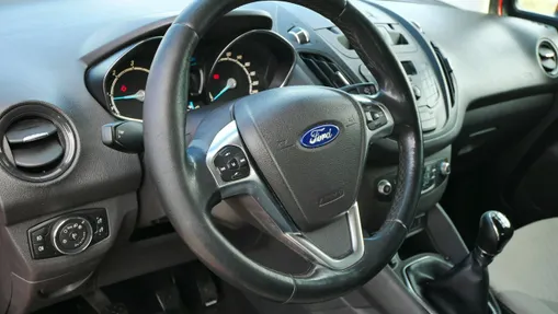 FORD Tourneo Courier -