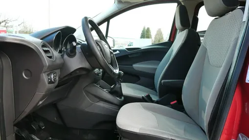 FORD Tourneo Courier -