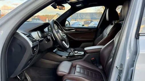 BMW X3 -