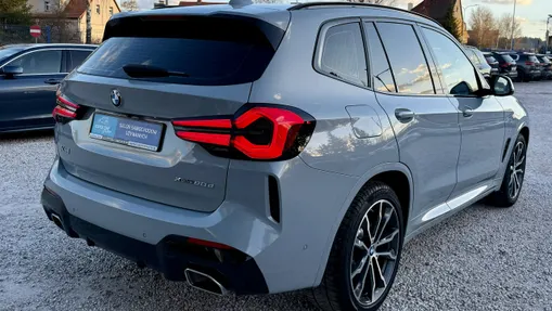 BMW X3 -