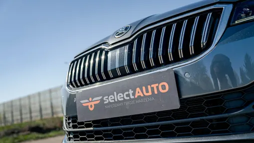 SKODA Superb -