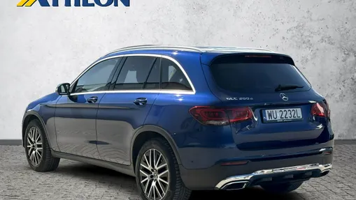 MERCEDES-BENZ GLC -