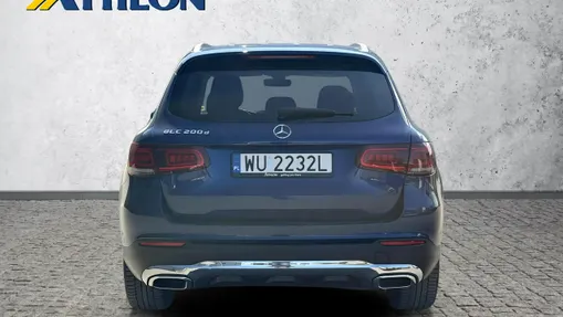 MERCEDES-BENZ GLC -