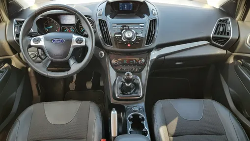FORD Kuga -