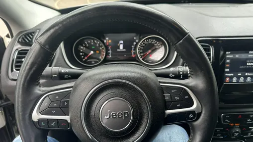 JEEP Compass -
