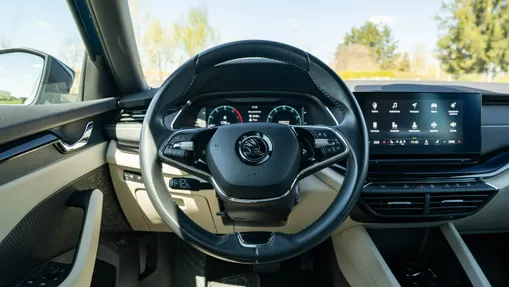 SKODA Octavia -