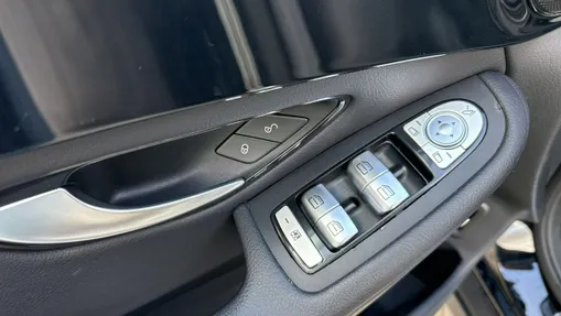 MERCEDES-BENZ GLC -