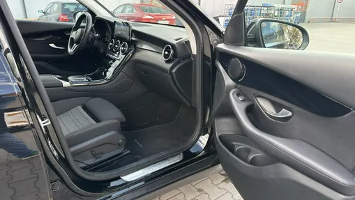 MERCEDES-BENZ GLC -