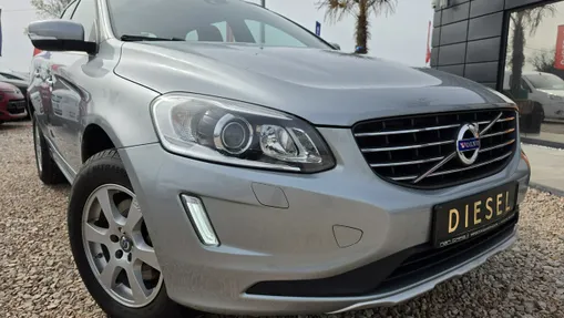 VOLVO XC60 -