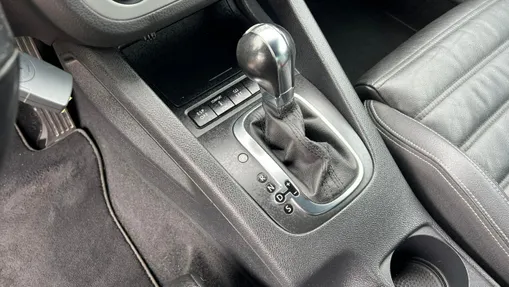 VOLKSWAGEN Scirocco -