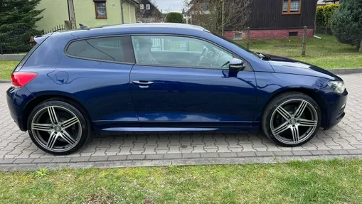 VOLKSWAGEN Scirocco -