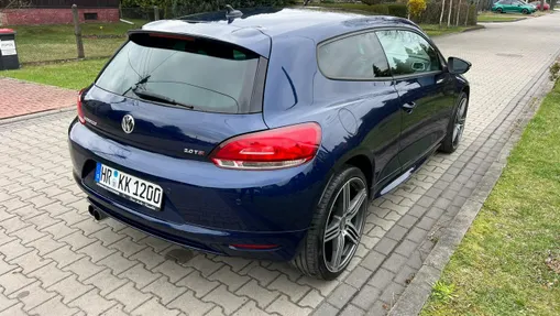 VOLKSWAGEN Scirocco -