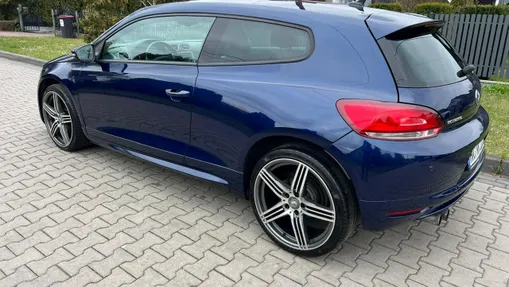 VOLKSWAGEN Scirocco -