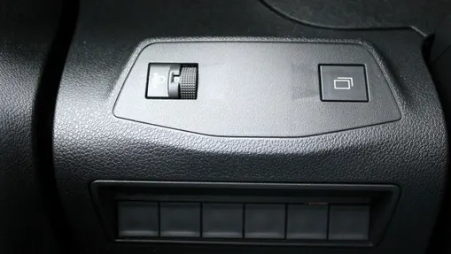 PEUGEOT Partner -