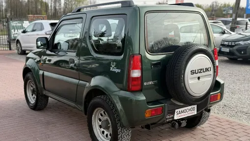 SUZUKI Jimny -
