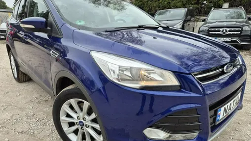 FORD Kuga -