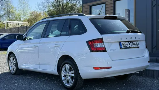 SKODA Fabia -