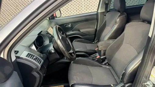 PEUGEOT 4007 -