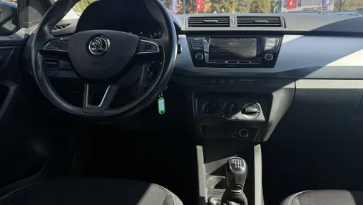 SKODA Fabia -