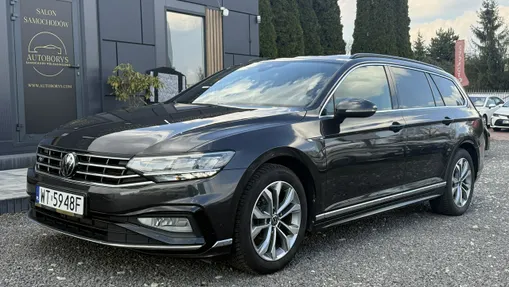 VOLKSWAGEN Passat -