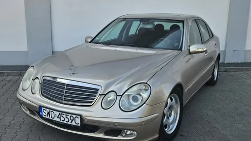 MERCEDES-BENZ E Klasa -