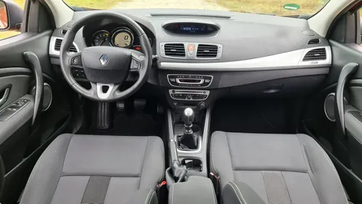 RENAULT Megane -