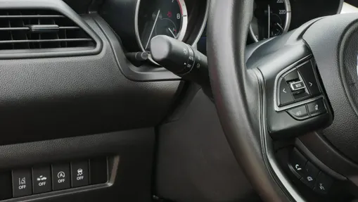 SUZUKI Swift -