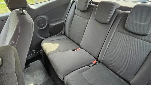 RENAULT Clio -