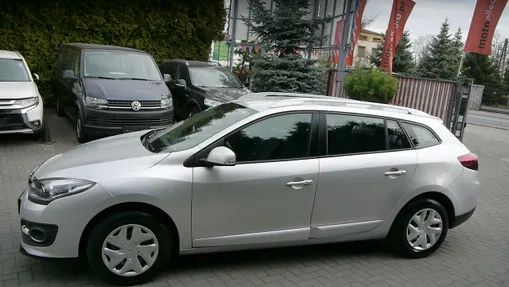 RENAULT Megane -