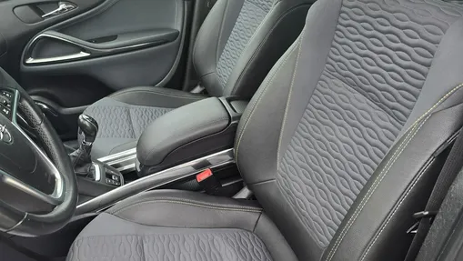 OPEL Zafira -