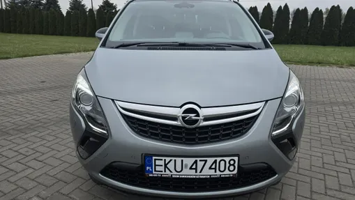 OPEL Zafira -
