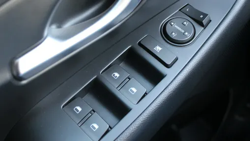 HYUNDAI i30 -