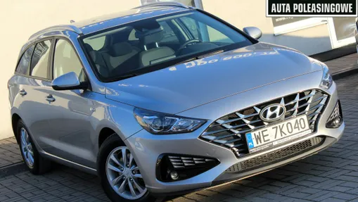 HYUNDAI i30 -
