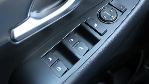 HYUNDAI i30 -