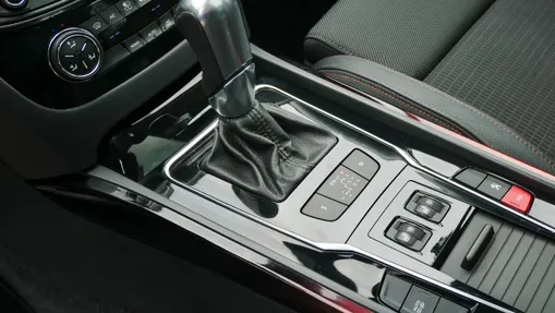 PEUGEOT 508 -