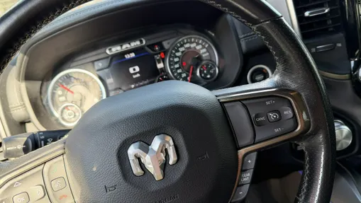 DODGE RAM -