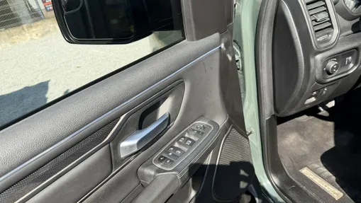 DODGE RAM -