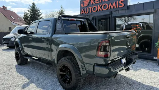 DODGE RAM -