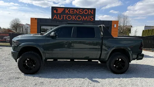 DODGE RAM -