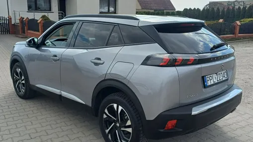 PEUGEOT 2008 -
