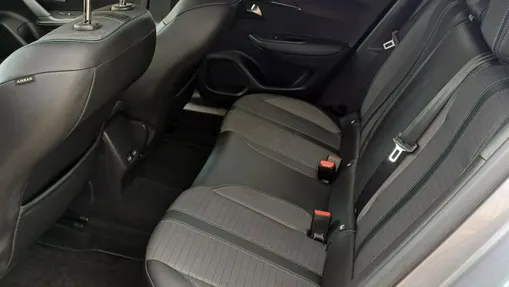PEUGEOT 2008 -
