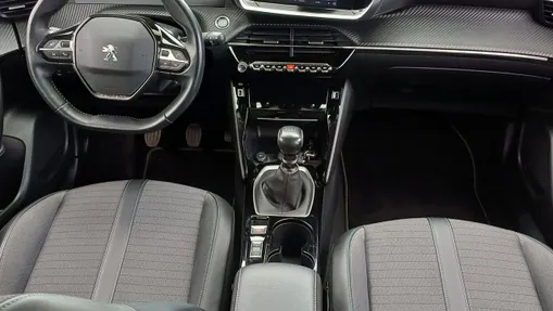 PEUGEOT 2008 -