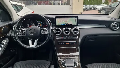 MERCEDES-BENZ GLC -