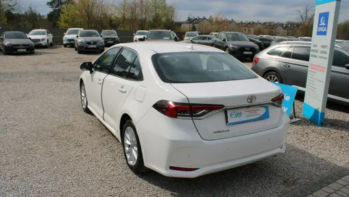 TOYOTA Corolla -