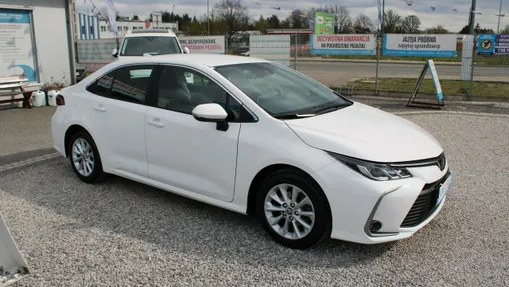 TOYOTA Corolla -